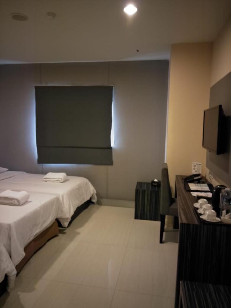 Hotel Olive Tangerang Quarto foto